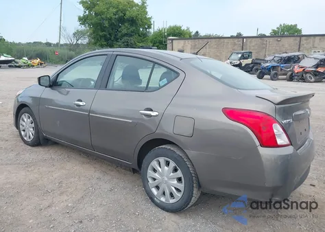 2015 Nissan Versa 1.6 Sv from USA, damaged, VIN 3N1CN7AP5FL894594